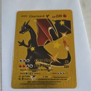 Charizard V Pokémon Card